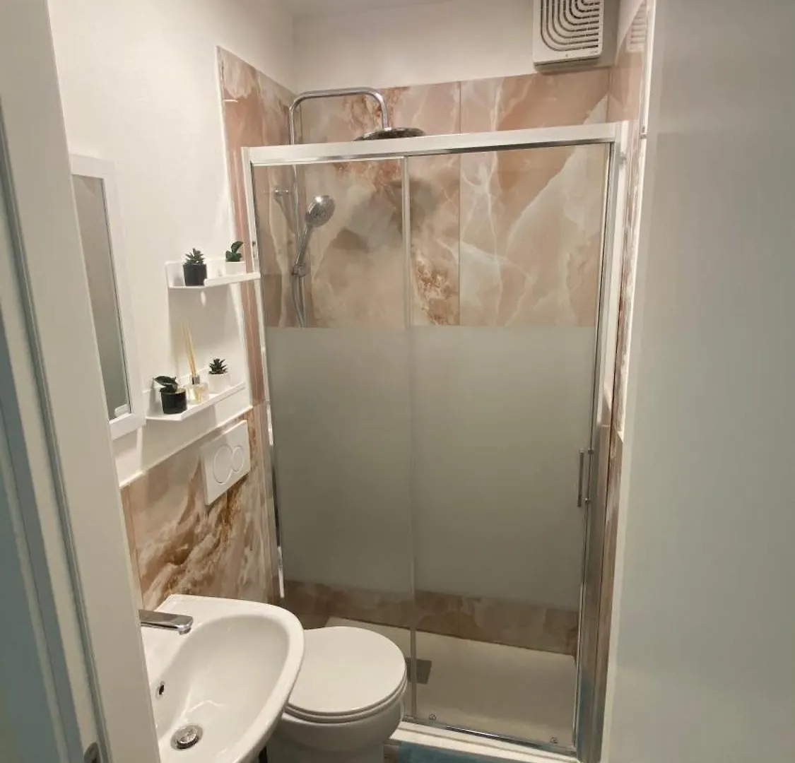 Nel Cuore Di Faenza Apartament
