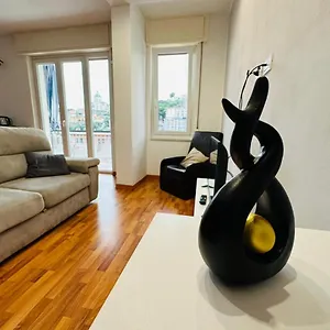 https://la-casa-di-nesy.hotelitalianriviera.com